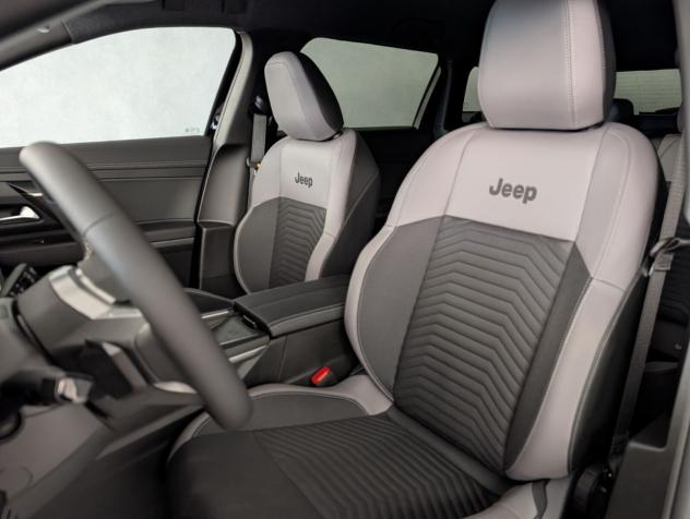 Jeep Compass 1.2 Turbo e-Hybrid 145cv eDCT6 First Edition - Foto 7