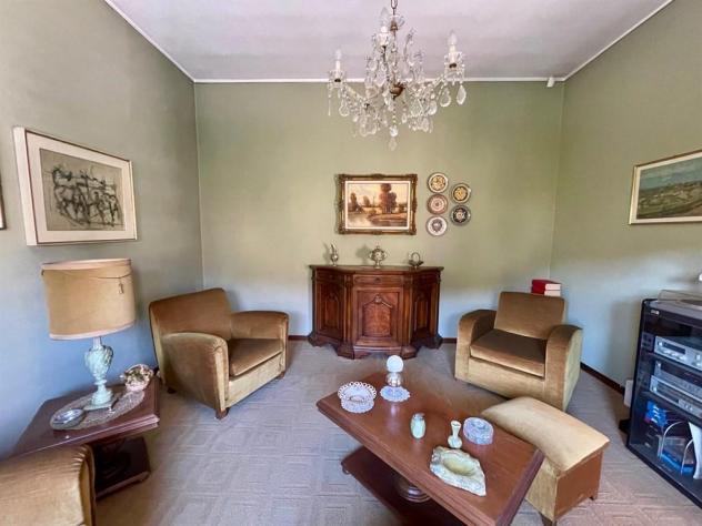 Azzate – Villetta singola con giardino privato € 285.000 – Libera subito - Foto 14