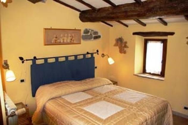 Baschi - vendesi grazioso appartamentino ristrutturato al piano rialzato nel borgo di Baschi - Foto 4