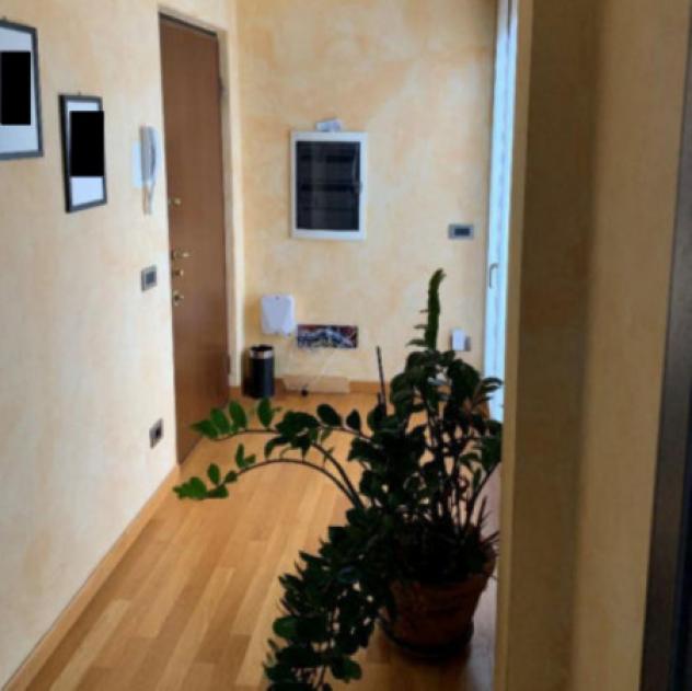 Immobile in asta di 255 m², box auto doppio in vendita a Busto Arsizio - Foto 4
