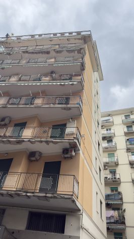AMPIO APPARTAMENTO IN VIA LUCIO PETRONE - Foto 7