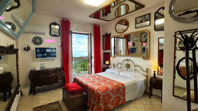 Camere anche a ore Catania: Uniche, Idromassaggio e Vista Mare ! - Foto 3