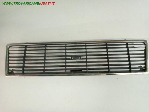 GRIGLIA RADIATORE 999-U1452665 Carrozzeria  Lamierati esterni  Paraurti  Griglia radiat AUTOBIANCHI - Y10 - 01-09-1992 - 01-09-1996