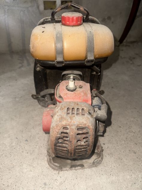 Atomizzatore a spalla Shindaiwa a benzina - Foto 2
