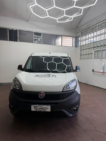 Fiat Doblo Dobl1.3 MJT PC-TN Cargo Lamierato - Foto 2