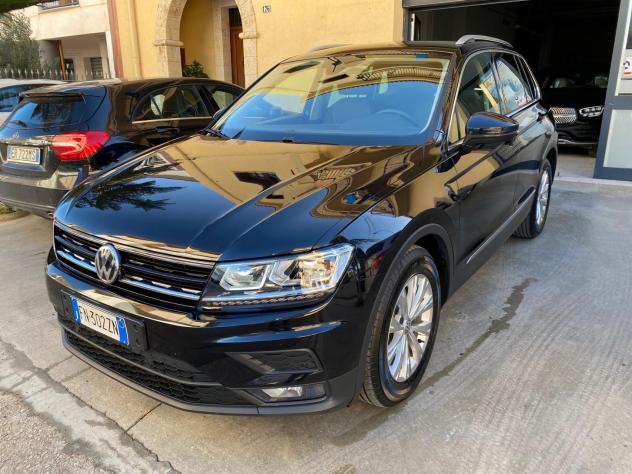 Volkswagen Tiguan 1.6 TDI SCR Urban BlueMotion Technology - Foto 2