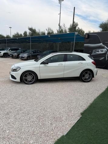 MERCEDES - Classe A - A 180 d Premium - Foto 3