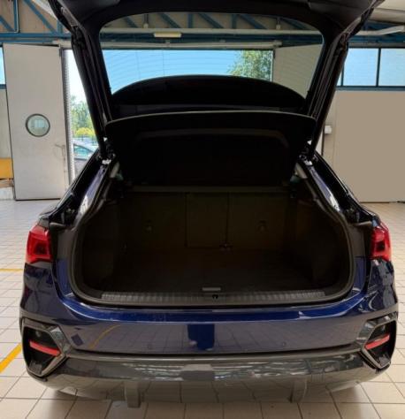 AUDI Q3 35 TDI quattro S tronic rif. 23887398 - Foto 9