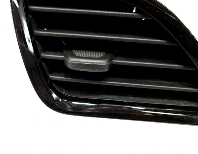 BOCCHETTA ARIA CRUSCOTTO SX OPEL Karl Serie 95250706 (1517) - Foto 2