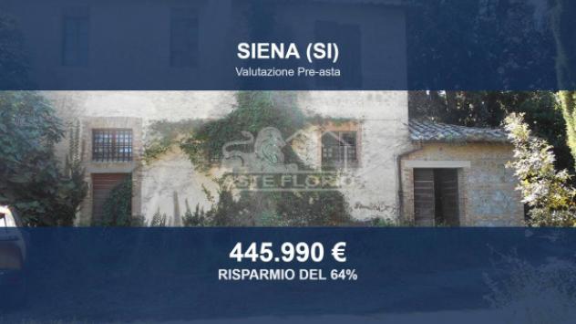 Immobile in asta di 1120 m² con più di 5 locali in vendita a Siena