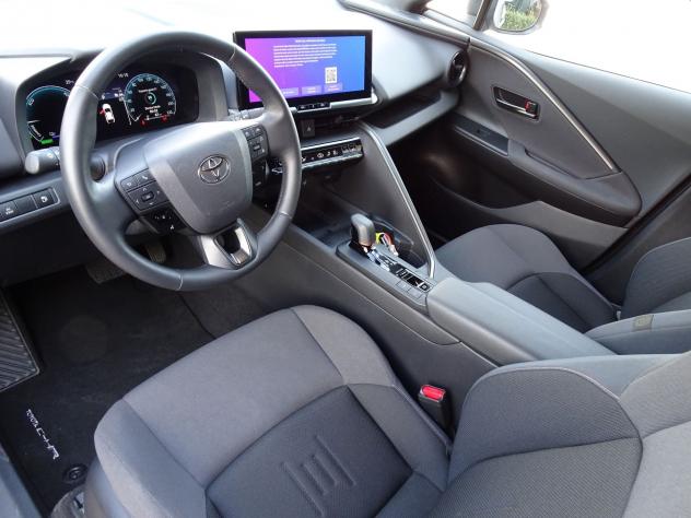 Toyota C-HR 2.0 PHEV Trend - Foto 7