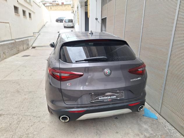 Alfa Romeo Stelvio 2.2 Turbodiesel 210 CV AT8 Q4 Super - Foto 4