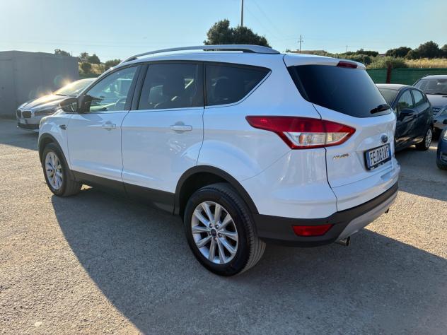 Ford Kuga 2.0 TDCI 120 CV S&S 2WD Titanium - Foto 4