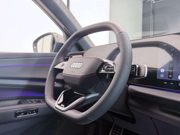 AUDI Q7 Q7 3.0 tdi mhev S line quattro 299cv tiptronic rif. 24193359 - Foto 6