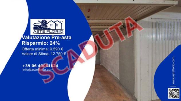 Immobile in asta di 15 m², box auto in vendita a Torino