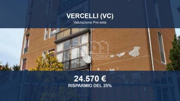 Immobile in asta di 75 m² con più di 5 locali in vendita a Vercelli