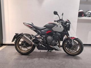 TRIUMPH TRIDENT 800 rif. 24070141