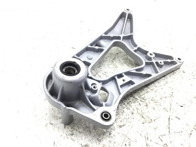 SUPPORTO STAFFAGGIO COLLETTORI di scarico originale Yamaha XT 660 x 04