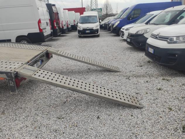 Iveco Daily C25C 29L12 2.3 115CV PATENTE B - Foto 9