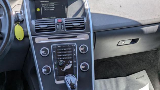 VOLVO XC60 2.0d Geartronic 136cv rif. 23742216 - Foto 8