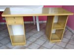 Scrivania in legno