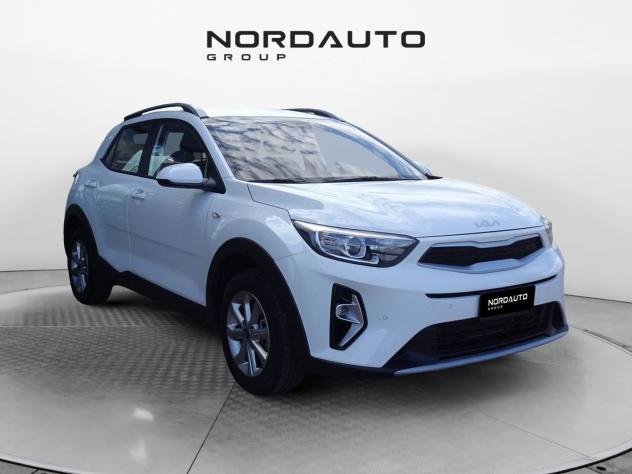 Kia Stonic 1.2 DPI Urban - Foto 2