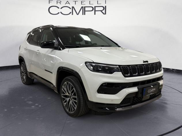 Jeep Compass e-Hybrid 1.5 Turbo MHEV T4 96kW Summit DDCT - Foto 2