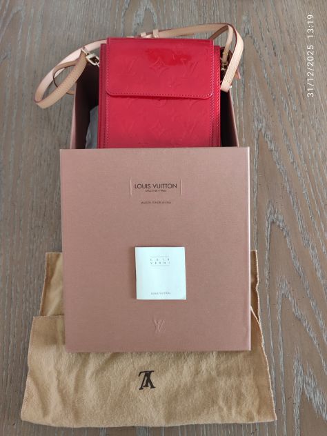 Pochette rossa in pelle Louis Vuitton - Foto 7