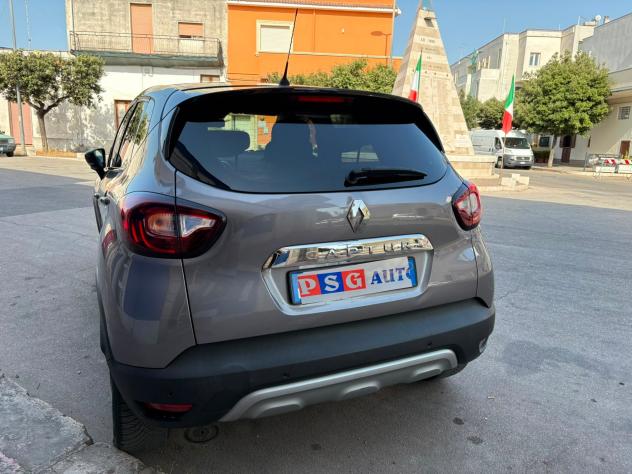 RENAULT CAPTUR 1.5 DCI STRAFULL APRILE 2018 136000KM NAVI RETROC - Foto 7