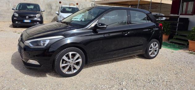 HYUNDAI i20 1.2 84 CV 5p. Comfort - Foto 3