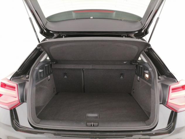 Audi Q2 35 2.0 tdi Business s-tronic - Foto 10