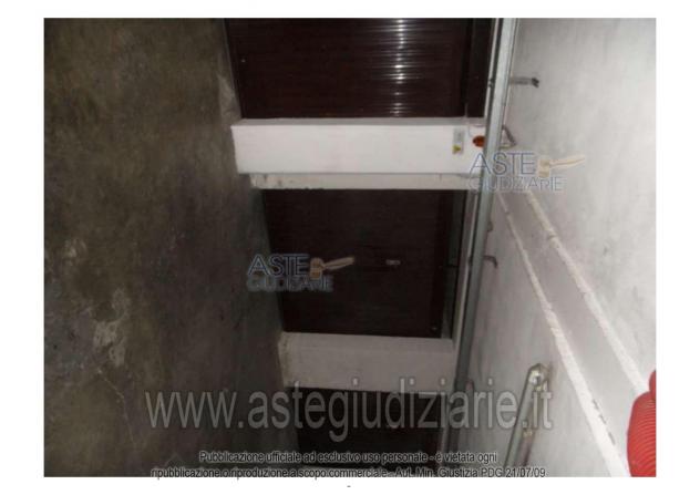 IMMOBILI-IMMOBILE RESIDENZIALE-Via Praga 7 - Foto 5
