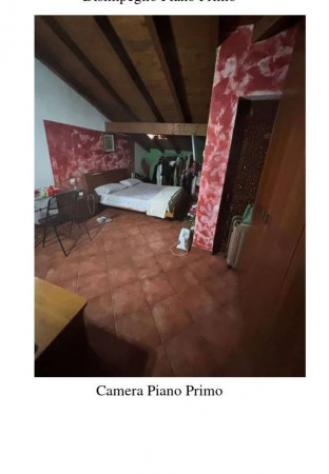 Immobile in asta di 233 m² con più di 5 locali e box auto in vendita a Divignano - Foto 13