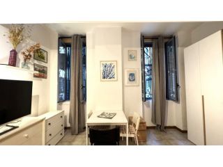 Affitasi camera appartamento signorile Via Zanella 10 minuti Politenico Milano