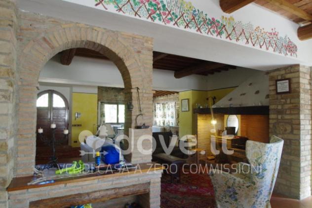 Rustico / Casale di 285 m² con più di 5 locali in vendita a Montepulciano - Foto 11