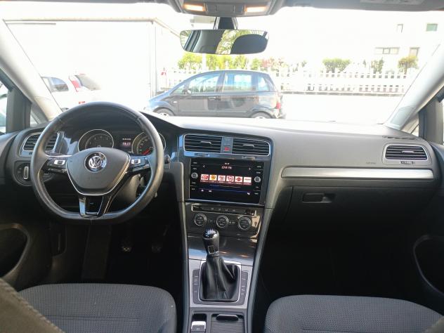 Volkswagen Golf 1.000 TSI 110 CV - Foto 6