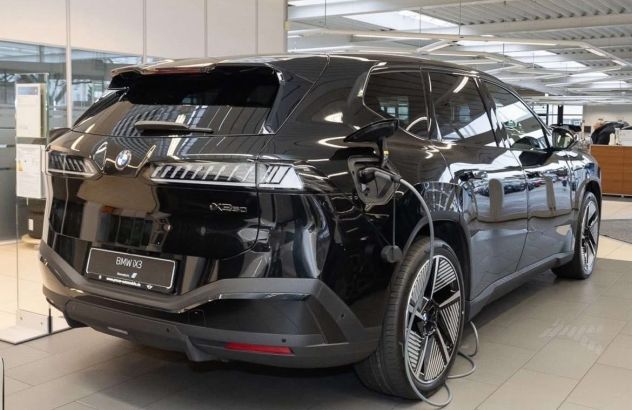 BMW IX3 FULL ELETTRIC - Foto 2