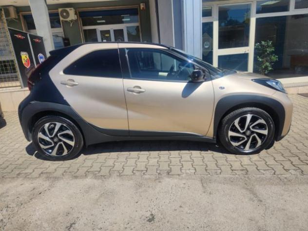 TOYOTA Aygo X 1.0 VVT-i 72 CV 5 porte Lounge rif. 24007052 - Foto 4
