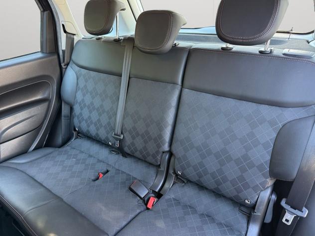 FIAT 500L 1.4 LOUNGE 95CV - Foto 10