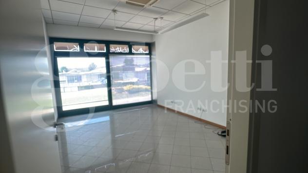 Negozio - Erba . Rif.: Cod. rif 3306145VCG