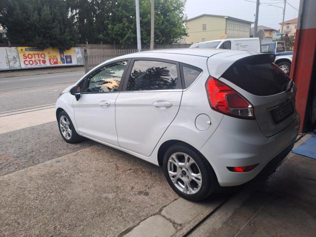 Ford Fiesta 1.0 80CV 5 porte Titanium - Foto 5