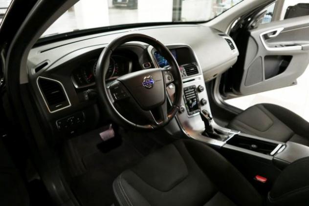 VOLVO XC60 D4 AWD Geartronic Kinetic EURO6B rif. 24150471 - Foto 7