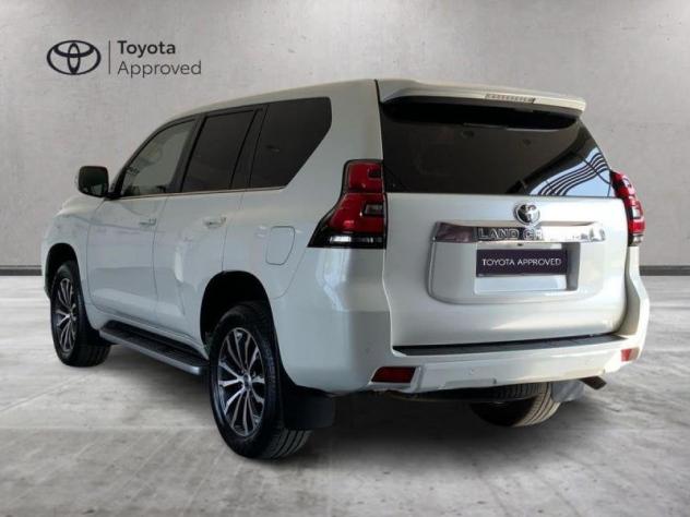 Toyota Land Cruiser 2.8 D4-D A/T 5 porte Style - Foto 6