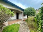 azzate vegonno - villa singola unifamigliare + 800 mq di giardino circostante.