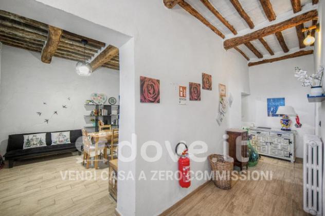 Appartamento di 80 m² con 3 locali in vendita a Siena - Foto 2