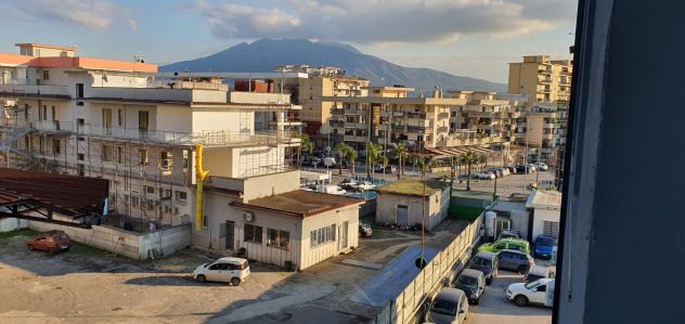 Ufficio arredato in condominio custodito - Foto 4