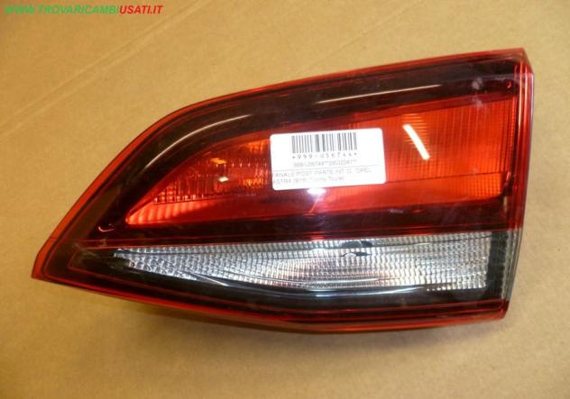 FANALE POST. PARTE INT. D. OPEL ASTRA (B16) Sports Tourer  Parti elettriche  Fanaleria  Fanali  Fanale post. sx. OPEL - ASTRA K Sports Tourer - 01-06-