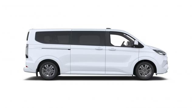 Ford Tourneo Custom Titanium 2.5L Duratec PHEV 233cv AUT 340 L2H1 - Foto 2