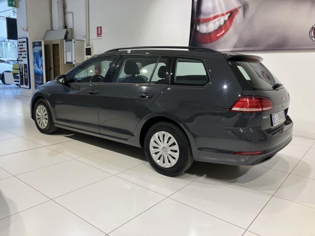 Volkswagen Golf Variant Golf Variant 1.6 tdi Trendline 90cv - Foto 4