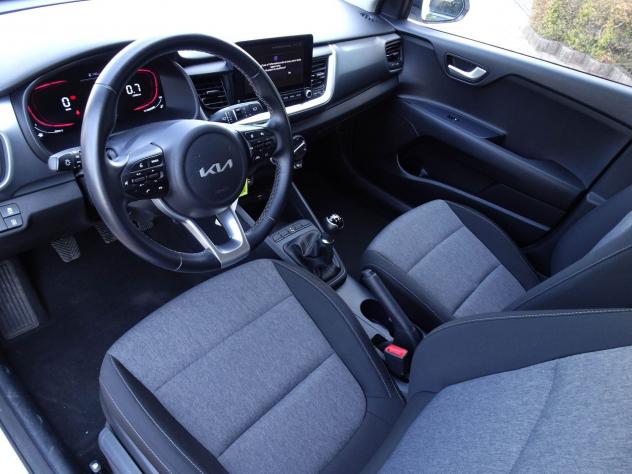 Kia Stonic 1.2 MPI Urban - Foto 7